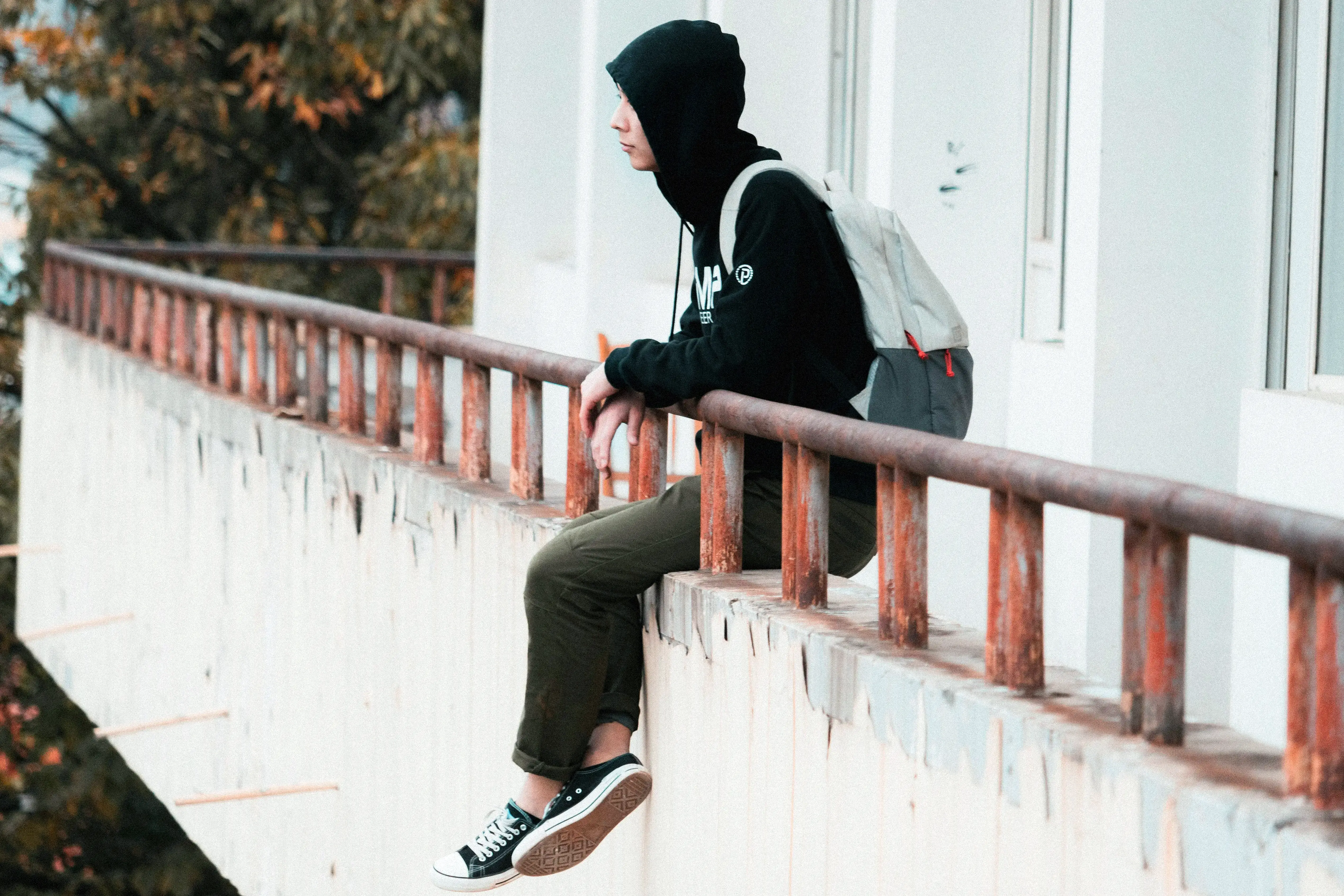 Stonewater SO Blog Hero Common Signs of Bipolar Feb2026